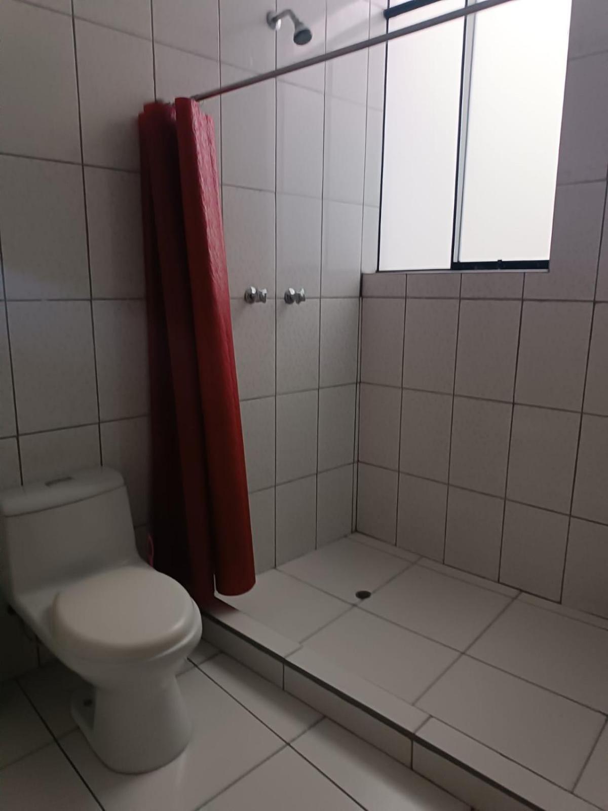 Hostal Yuraq Wasi 596 Аякучо Экстерьер фото