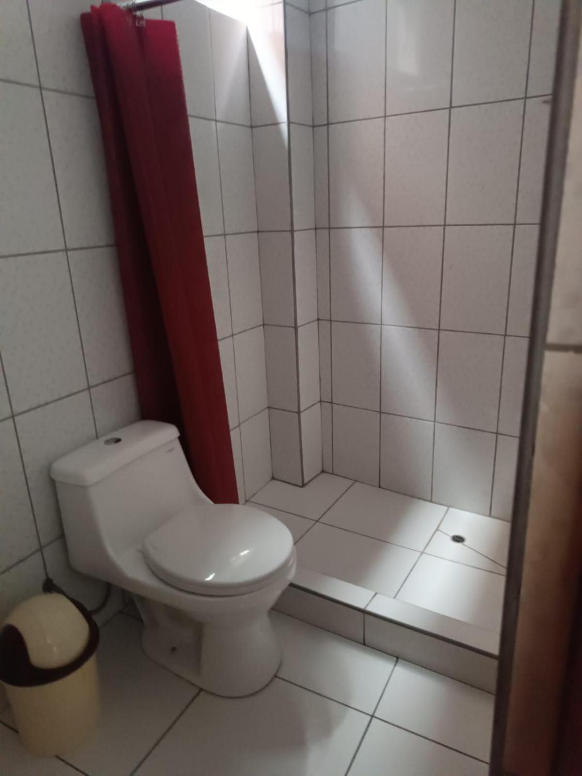 Hostal Yuraq Wasi 596 Аякучо Экстерьер фото