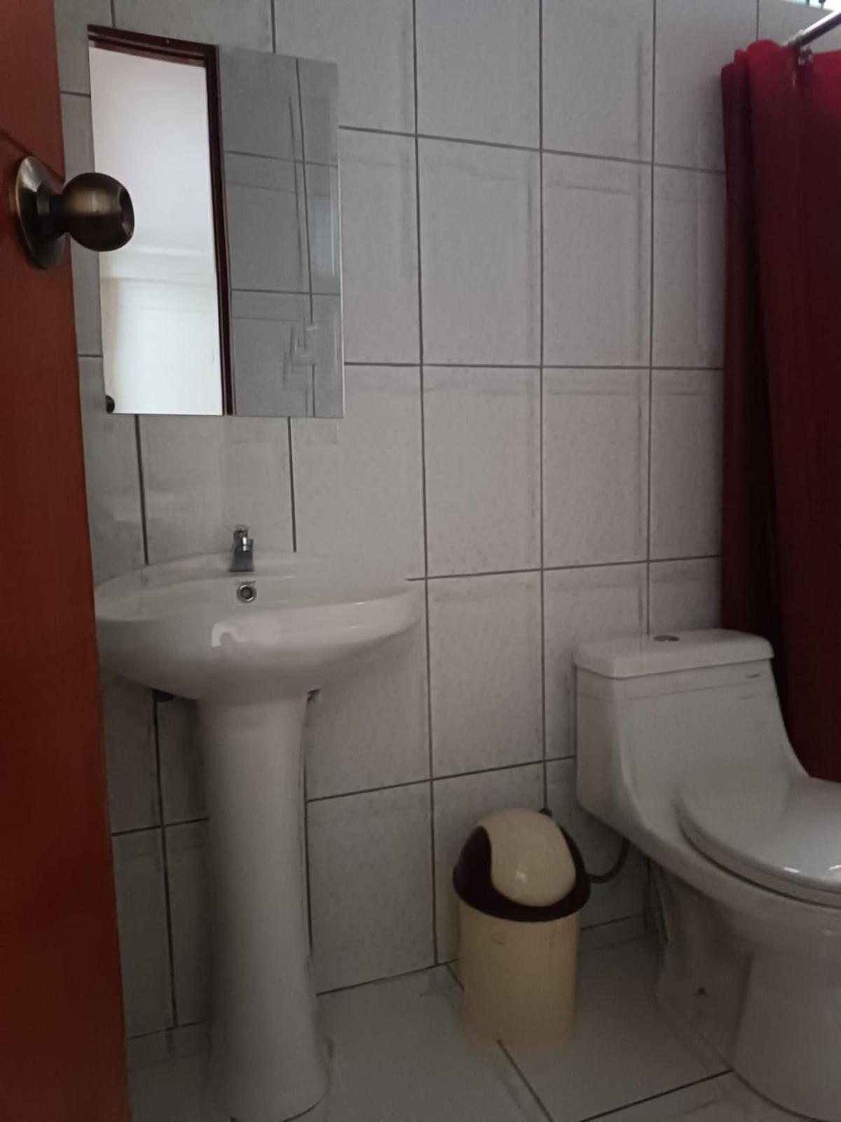 Hostal Yuraq Wasi 596 Аякучо Экстерьер фото