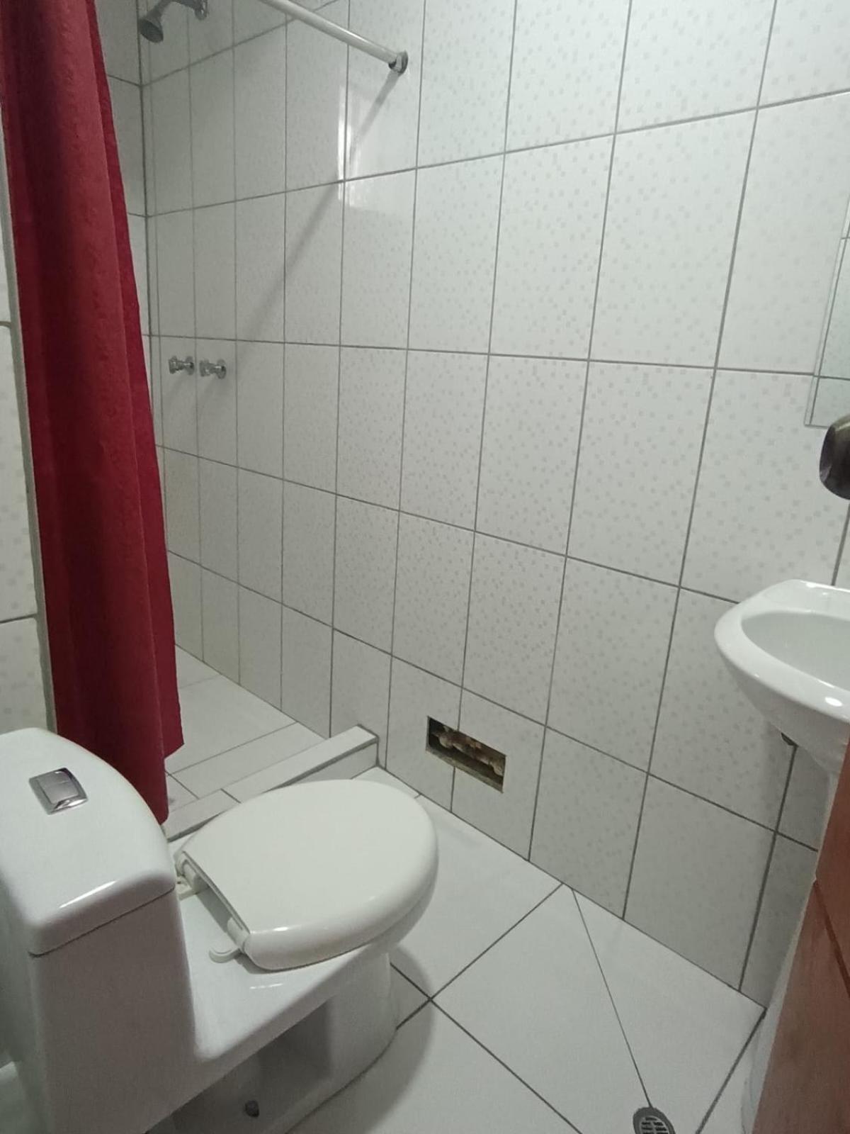 Hostal Yuraq Wasi 596 Аякучо Экстерьер фото