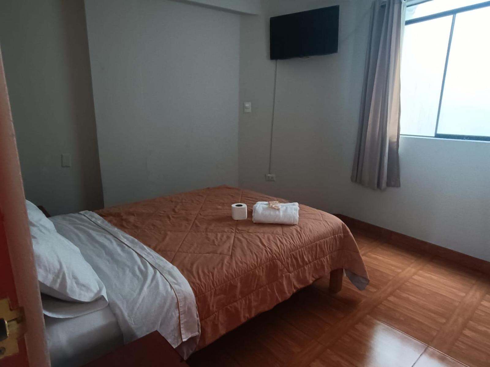Hostal Yuraq Wasi 596 Аякучо Экстерьер фото