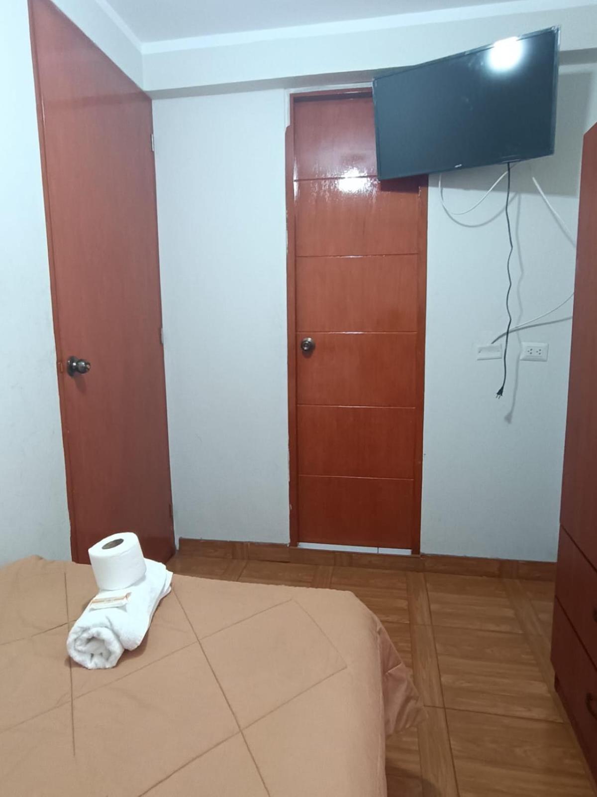 Hostal Yuraq Wasi 596 Аякучо Экстерьер фото